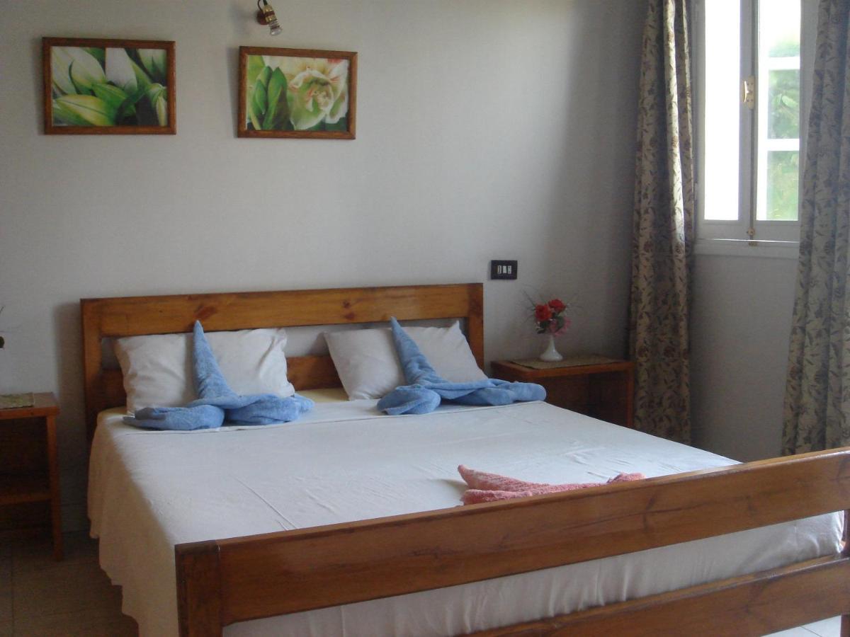 Amon Hotel Luxor Szoba fotó
