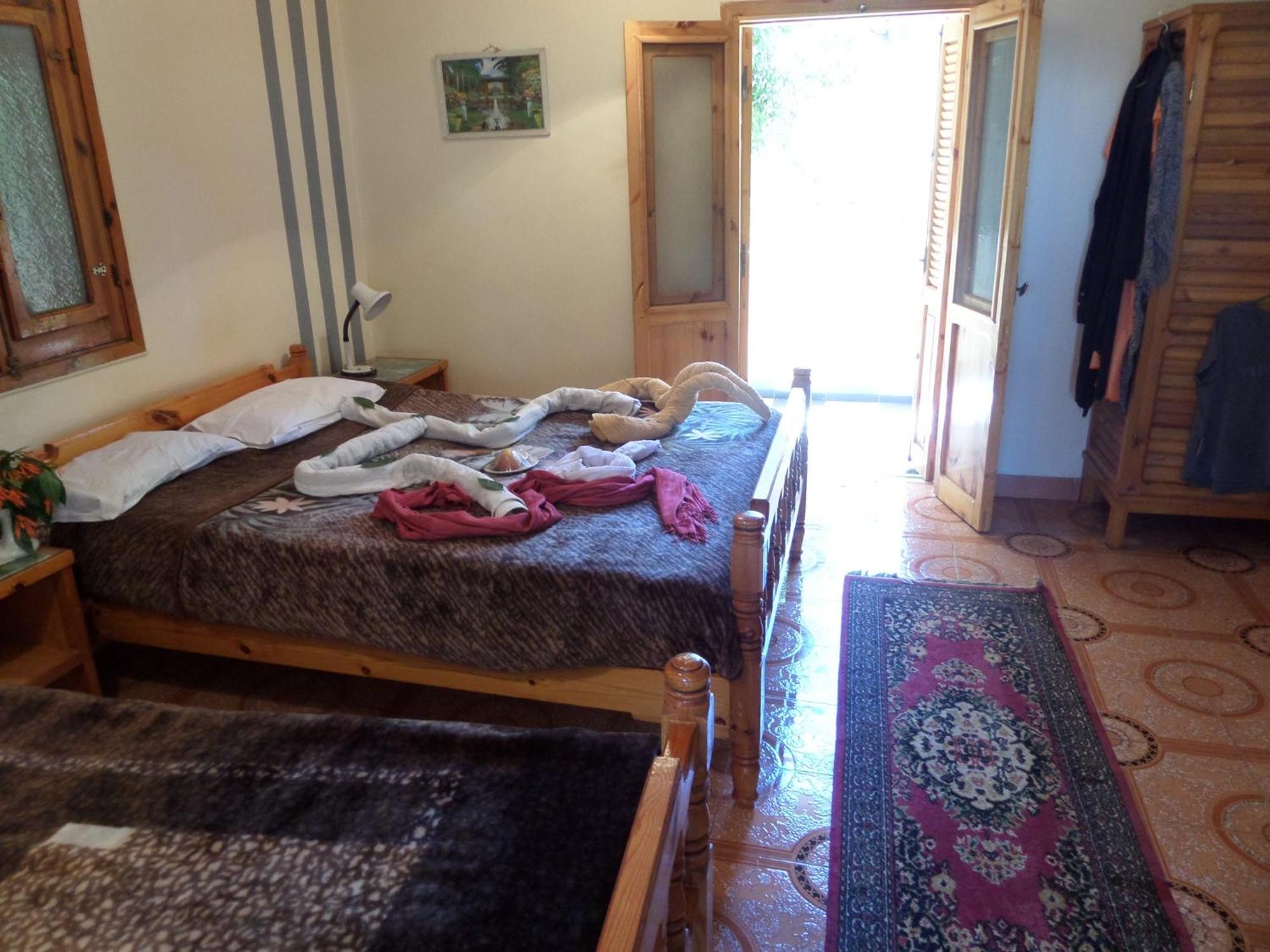 Amon Hotel Luxor Szoba fotó